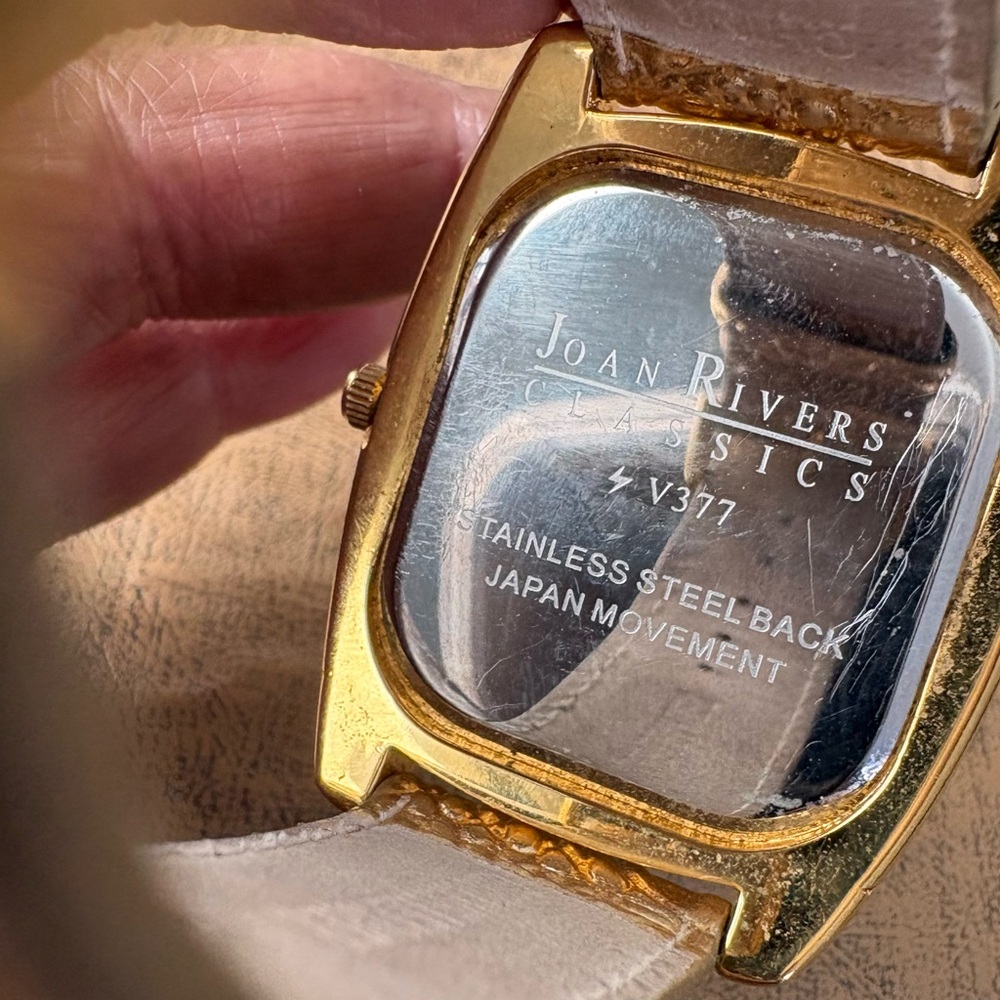 Vintage Joan Rivers Gold-Tone Watch with Gold Strap - Picture 3 of 5